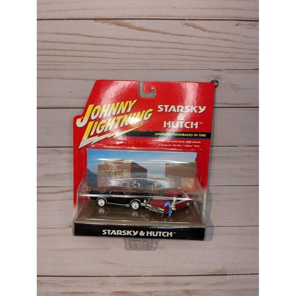 Johnny Lightning Starsky Hutch Diorama 1974 Ford Torino 1969 Lincoln Continental - Picture 3 of 5